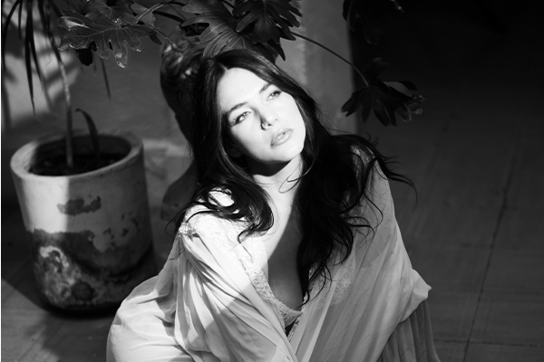 Chesdana presenta: Enamórate otra vez